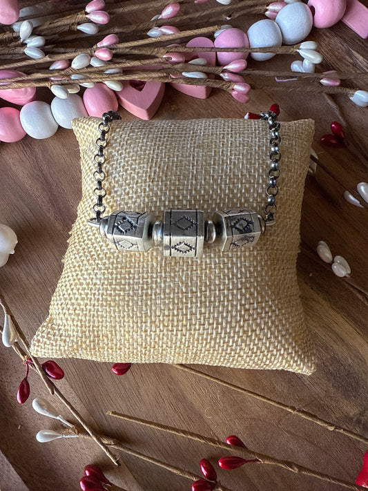 3 Barrel Bead Necklace