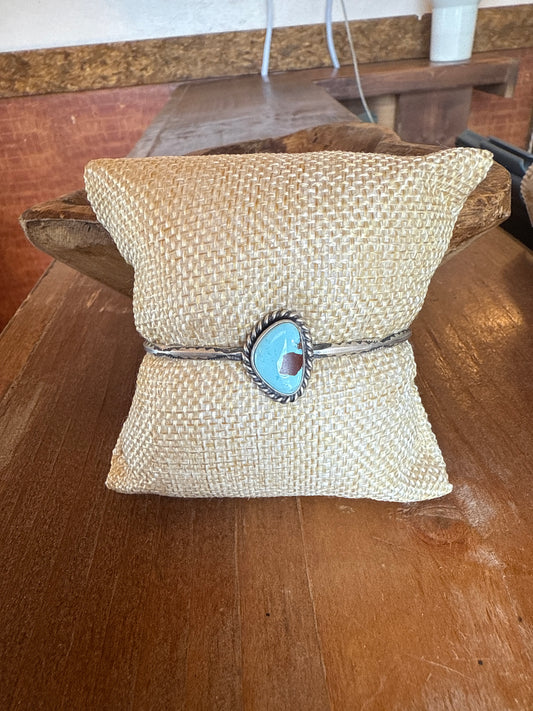 Donovan Skeets Cuff 001